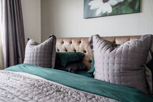 Photo 19- click for photo gallery